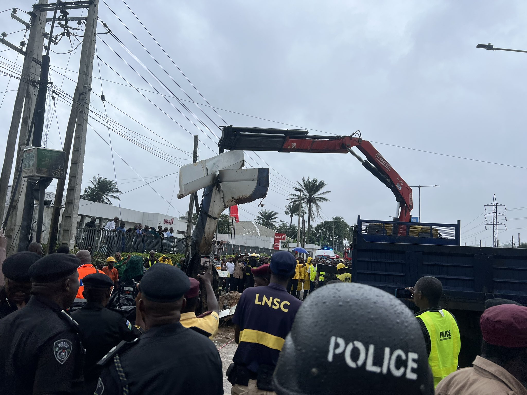 Pilot evacuated as helicopter crash in Lagos